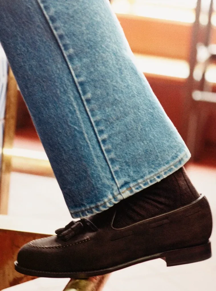 Une chaussure loafer vus de profil
